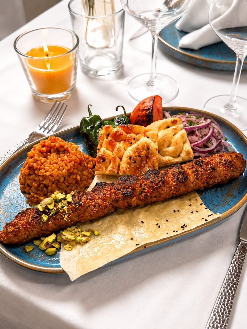 Fıstıklı Sofra Kebap